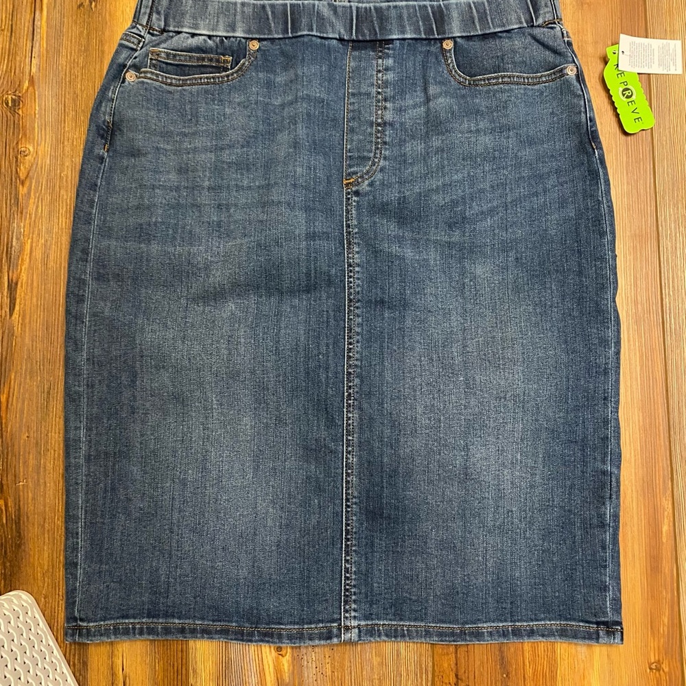 NWT Landsend Jean Skirt